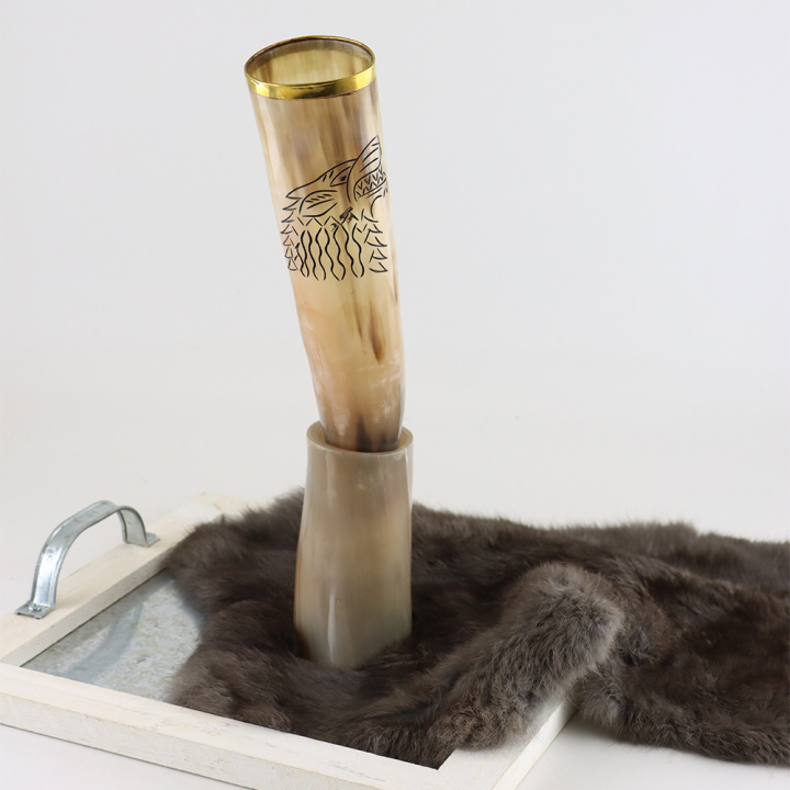 18400-viking-drink-hoorn-goud+stand-5