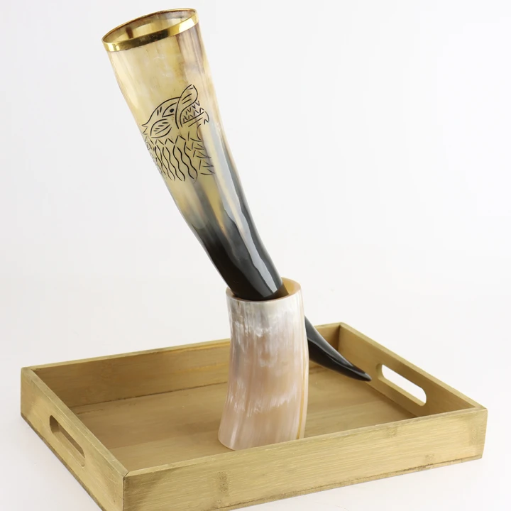 18400-viking-drink-hoorn-goud+stand-6