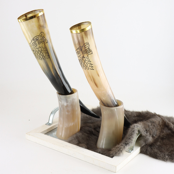 18400-viking-drink-hoorn-goud+stand-7