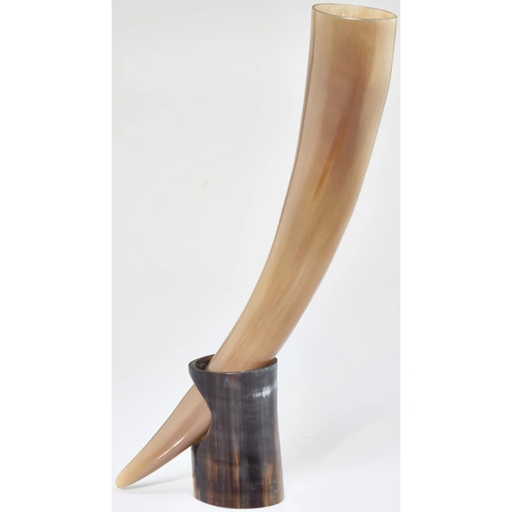 18406 – Viking Drinkhoorn met stand – 3