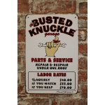 Busted knuckle – Metalen borden