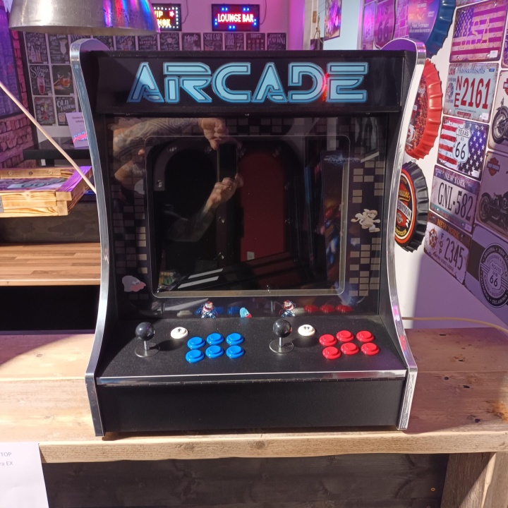 voorkant arcade kast bar top