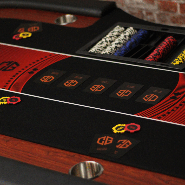 Small blind en big blind bij poker uitgelegd + tips voor je eigen pokerruimte