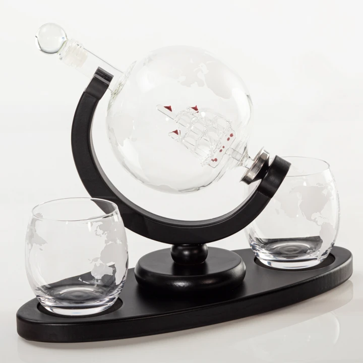 Wereldbol-decanteerder-whiskey-karaf-2