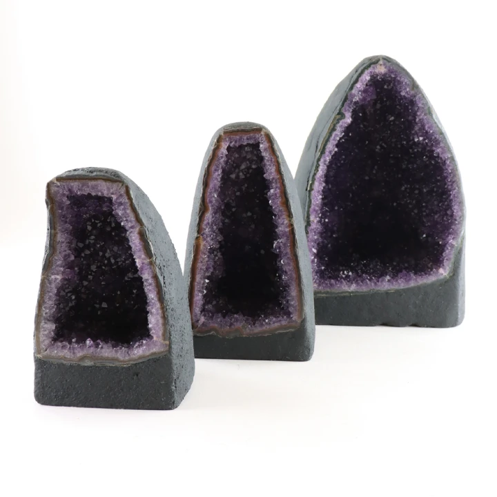22124-9-amethist-geode-aa+-groot-familie-foto