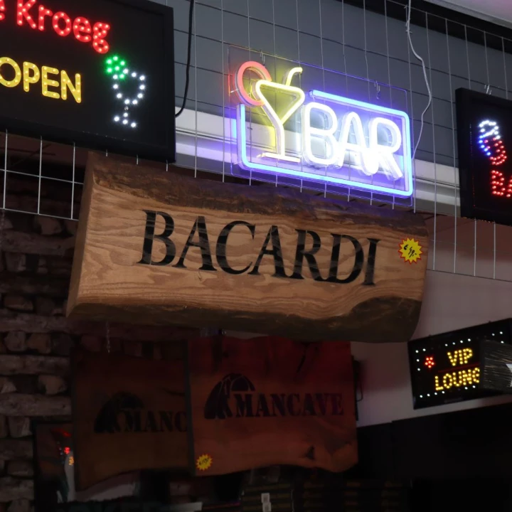 18848 – Houten Bord Bacardi nr.2 (2)